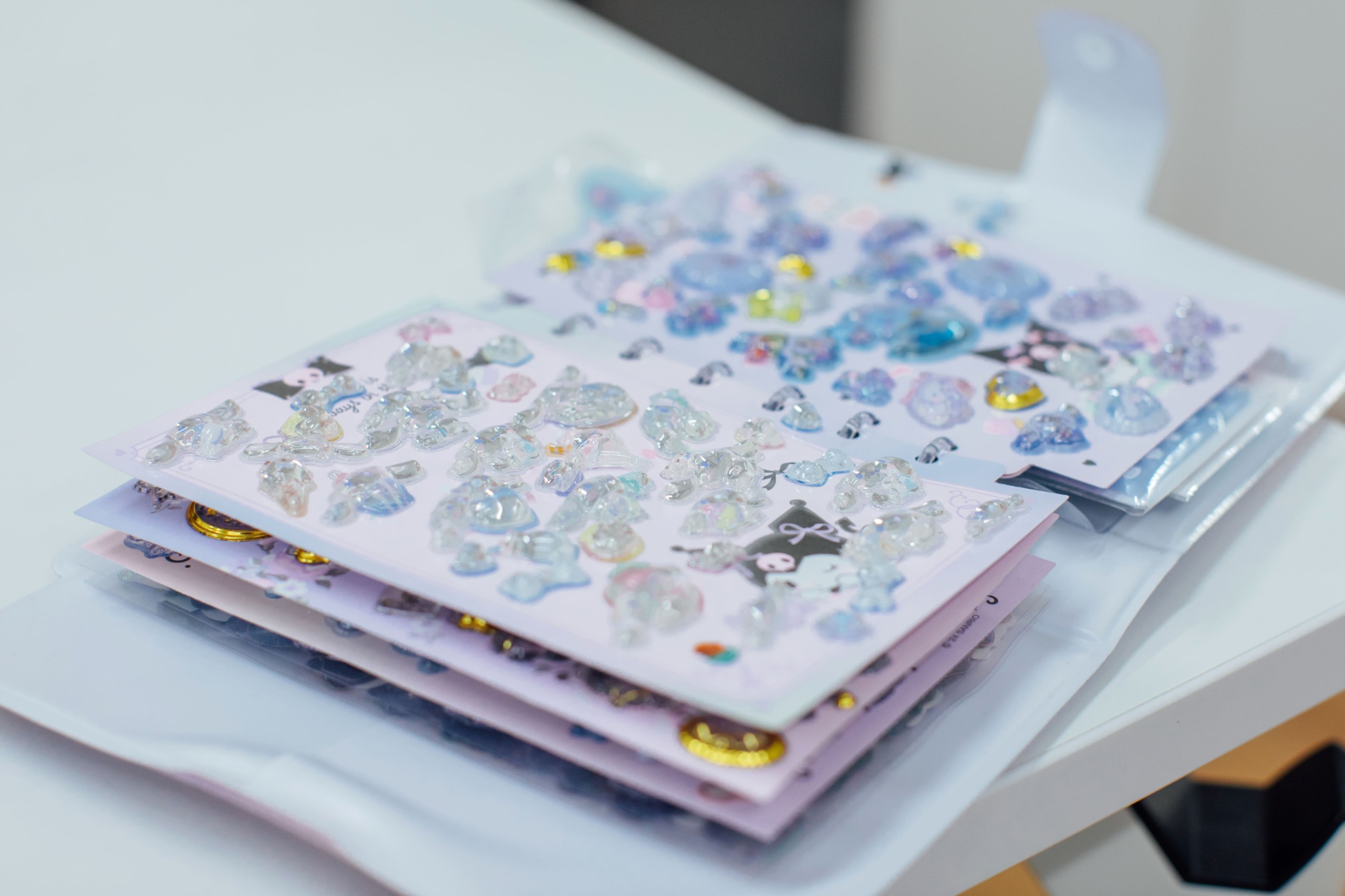 学生たちが平成レトロをテーマに、ビジネスプロジェクトに挑戦！